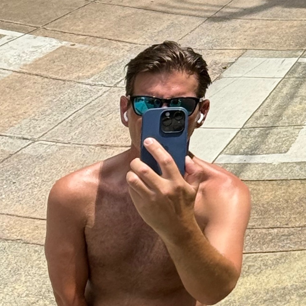 Meet your Posher, Bradley